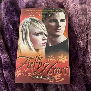 Richelle Mead The Fiery Heart Paperback Book Book 4 of 6: Bloodlines Summer Read